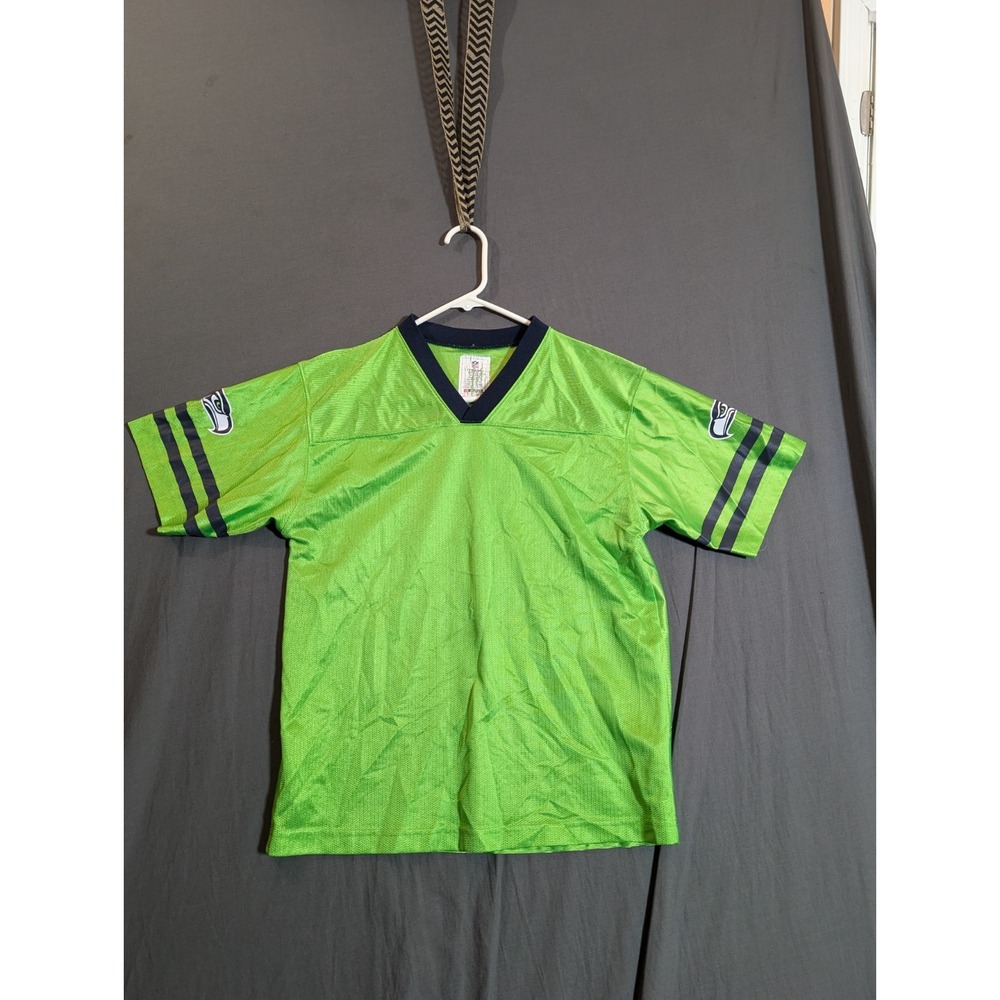 NFL Team Apparel Youth Size Large 14/16 Color Lime Green Short Sleeve "WILSON 3"